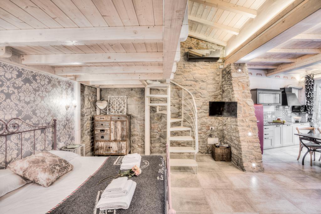 Giglio Apartments By Mmega Флоренция Экстерьер фото
