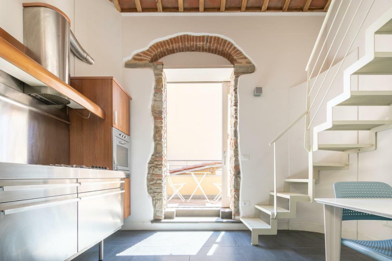 Giglio Apartments By Mmega Флоренция Экстерьер фото